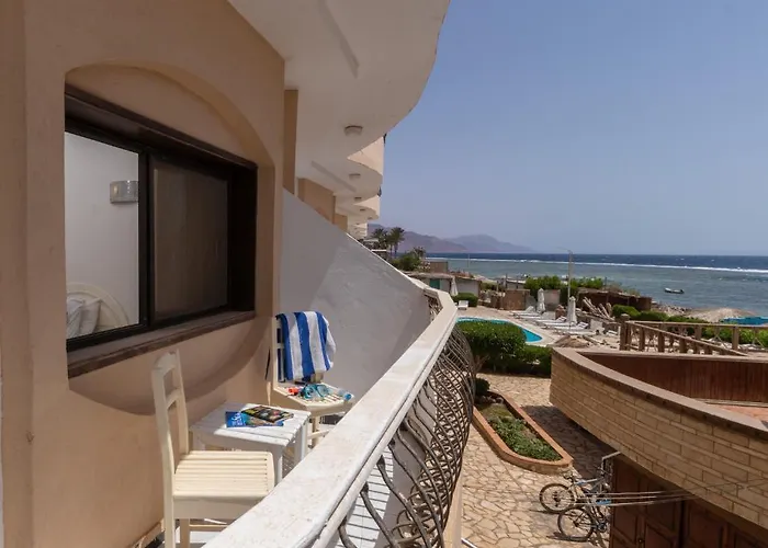 Coral Coast Szálloda Dahab