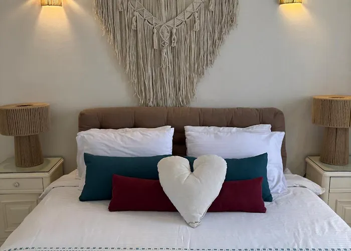 Coral Coast 3*
