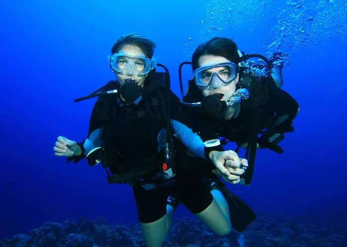 Coral Coast 3*